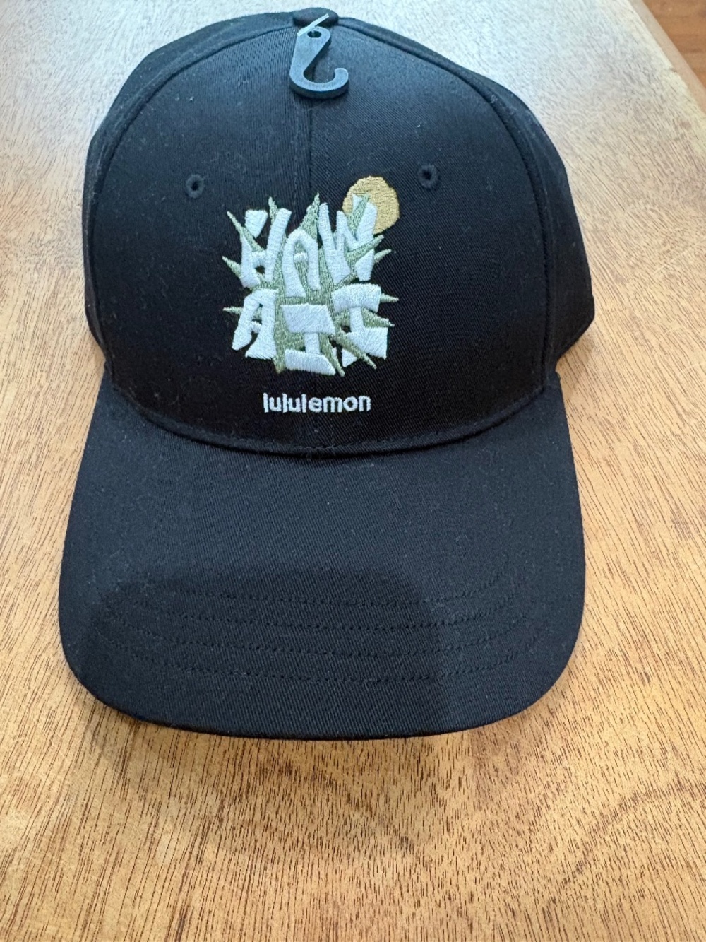 Lululemon Unisex Structured ball cap Hawaii Black